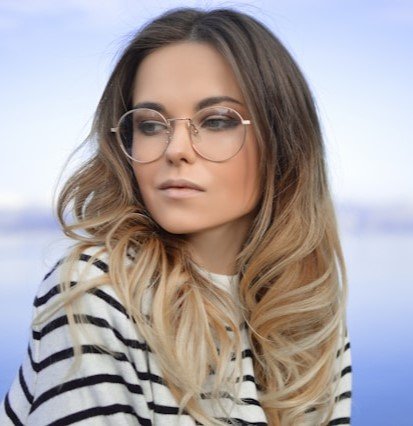 Laura G.